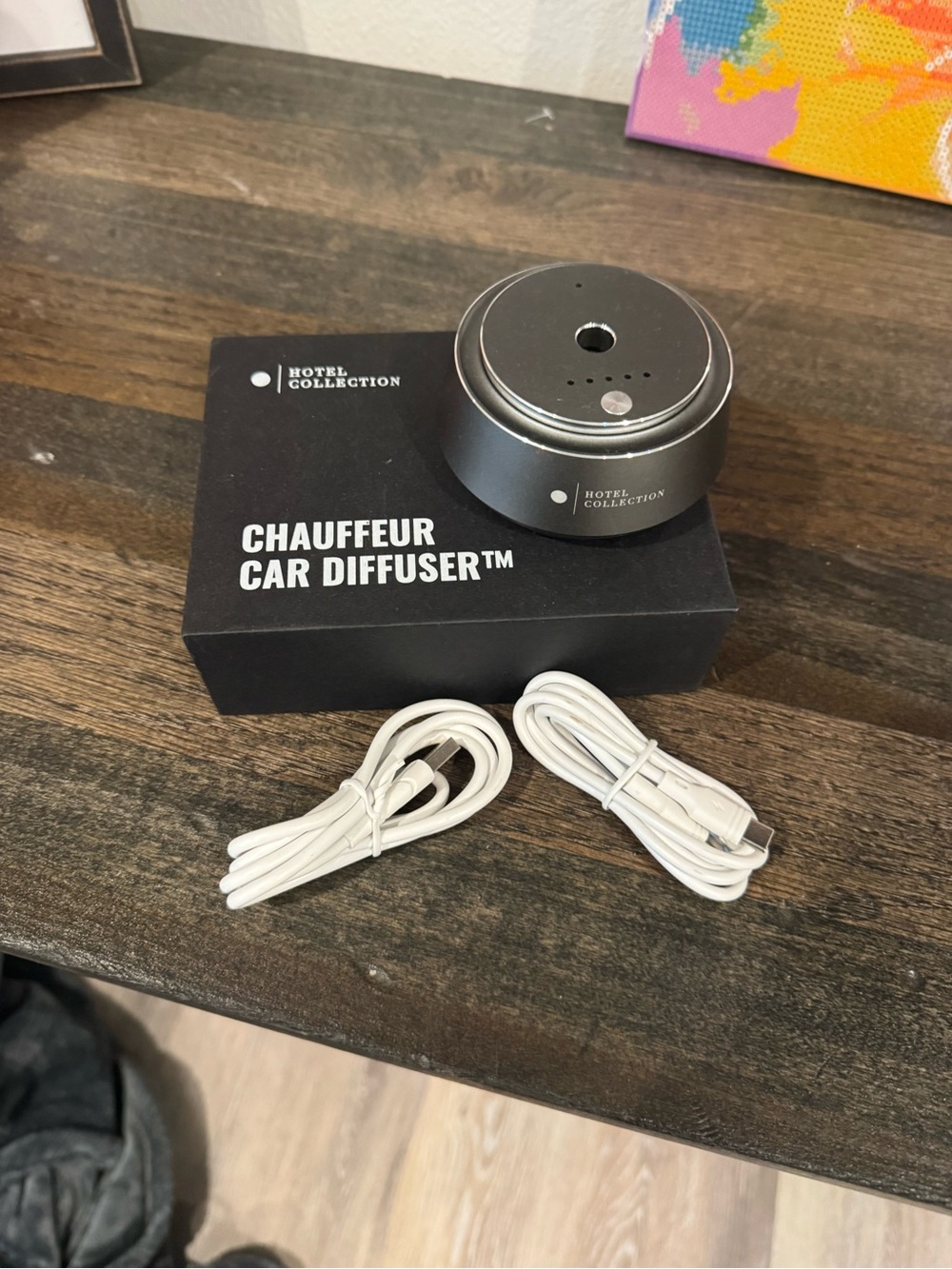 Hotel Collection Black Chauffeur In-Car Diffuser with USB Cables